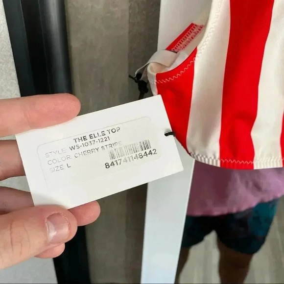 776 NWT Solid & Striped Women’s Bikini Top - Picture 3 of 4